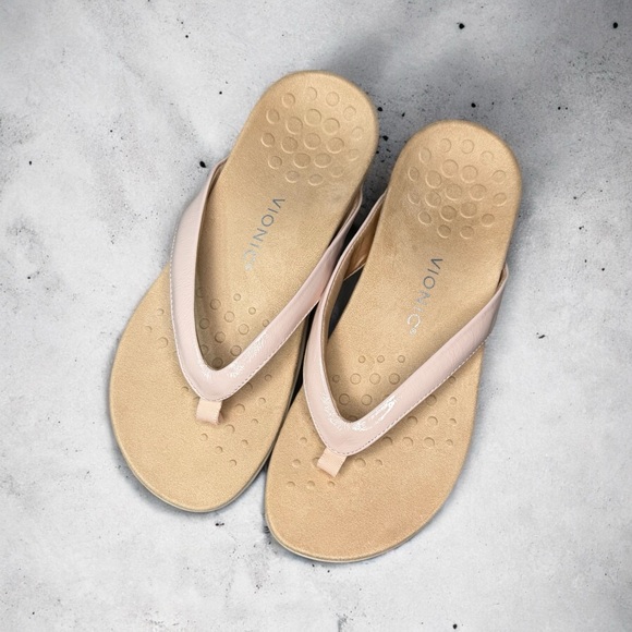 Vionic Dillion Sandals Flip Flops in Peony Pink Size 11 New - Picture 1 of 7